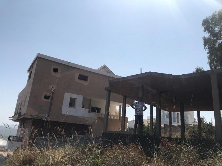 Maison inachev&eacute;e &agrave; tabarka