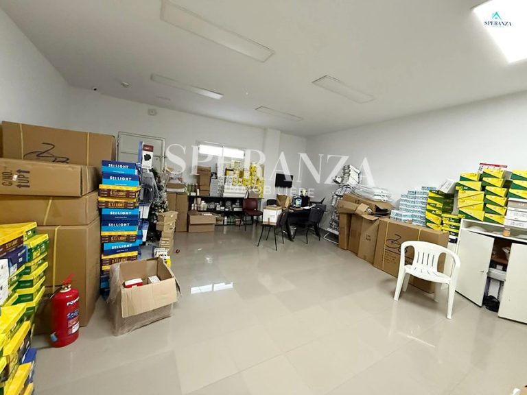 E fond commerce para