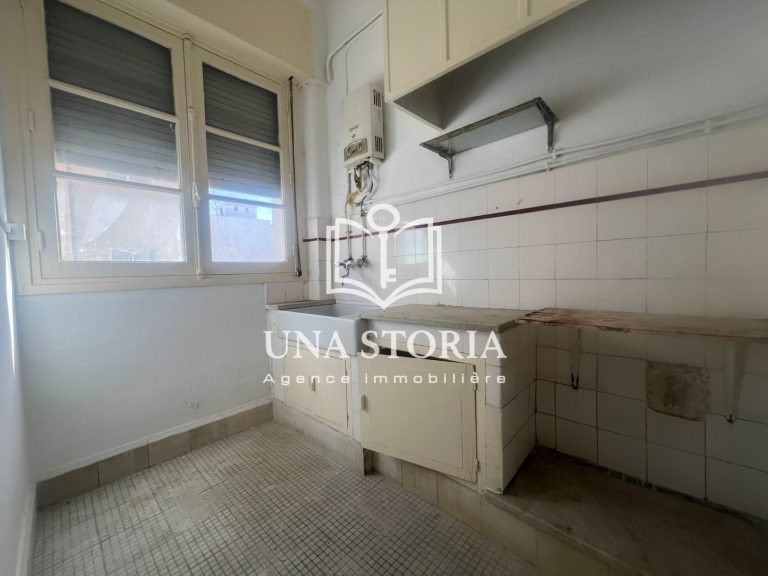 Immeuble au plein centre ville