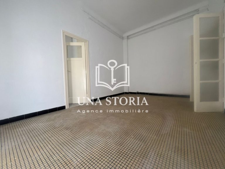 Immeuble au plein centre ville