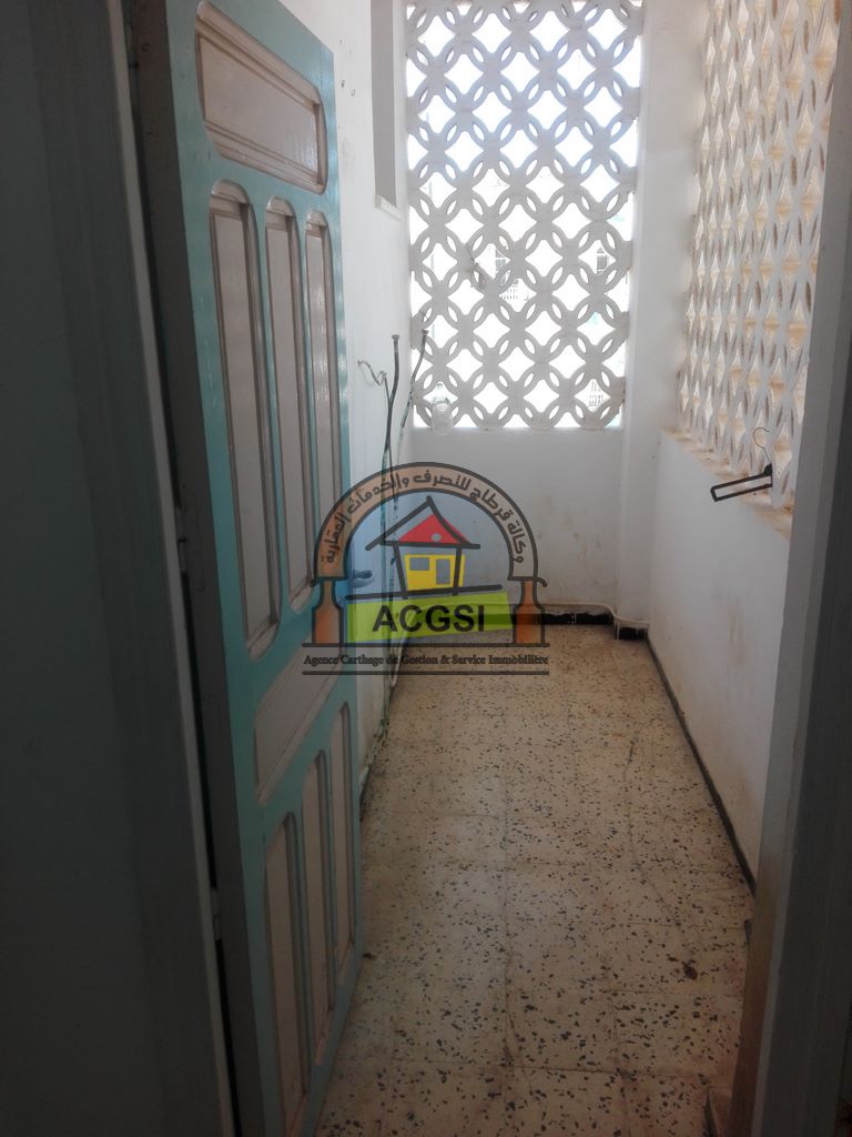 Appartement meubl&eacute; &agrave; cit&eacute; omrane monastir