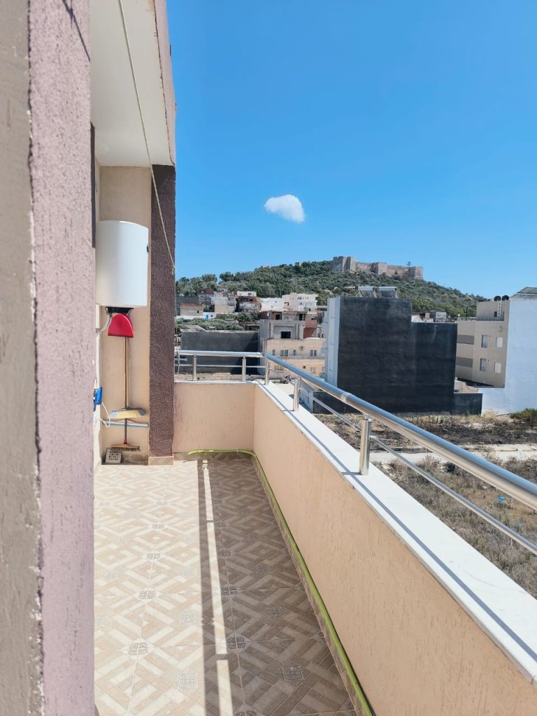 Appartement meubl&eacute; &agrave; jinen el mansoura k&eacute;libia
