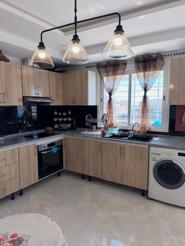 Appartement meubl&eacute; &agrave; jinen el mansoura k&eacute;libia
