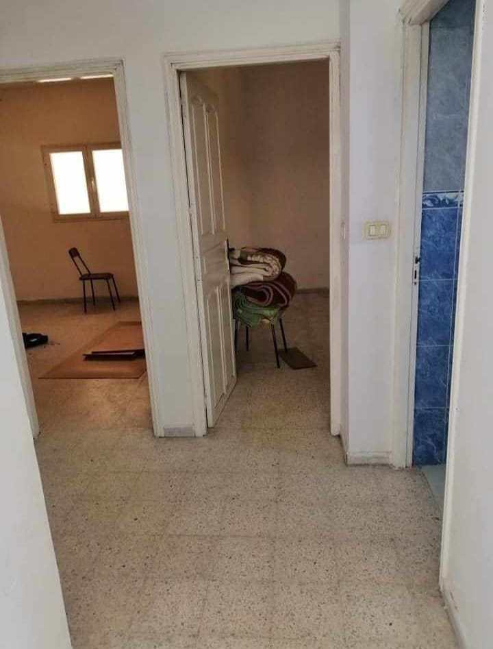 Belle apportunit&eacute; villa et depot