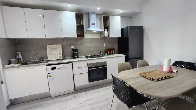 Appartement s2 en face calypso hammamet