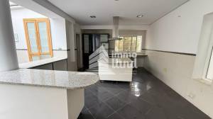 Une villa de 751m2 terrain et 450m2