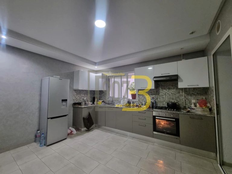 Un appartement s2 &agrave; cit&eacute; ennasr