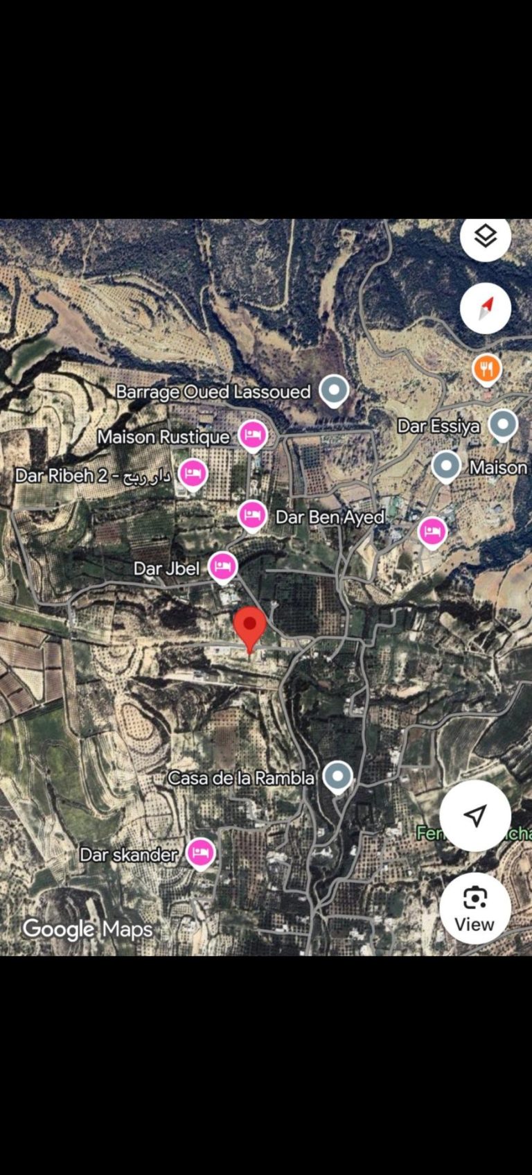 Terrain clotur&eacute; avec sondage fonctionnel