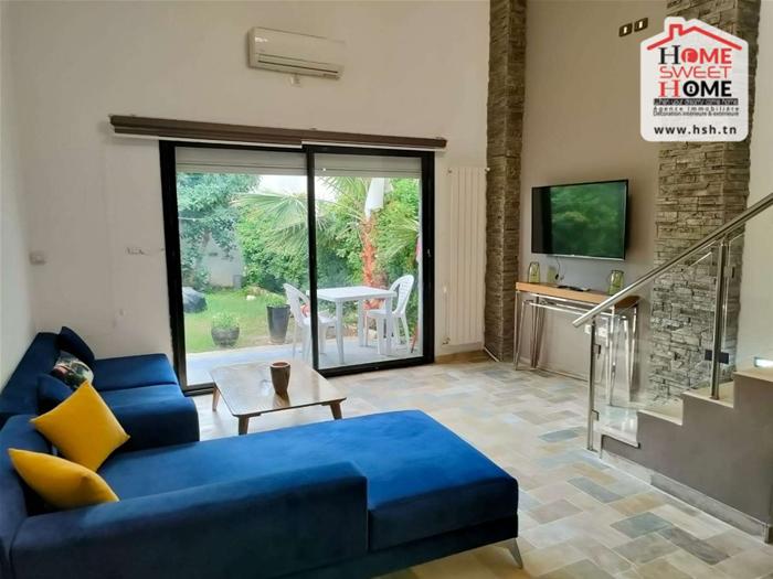 Duplex nejma &agrave; hammam lif