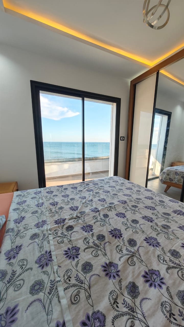 Appartement vue de mer &agrave; k&eacute;libia