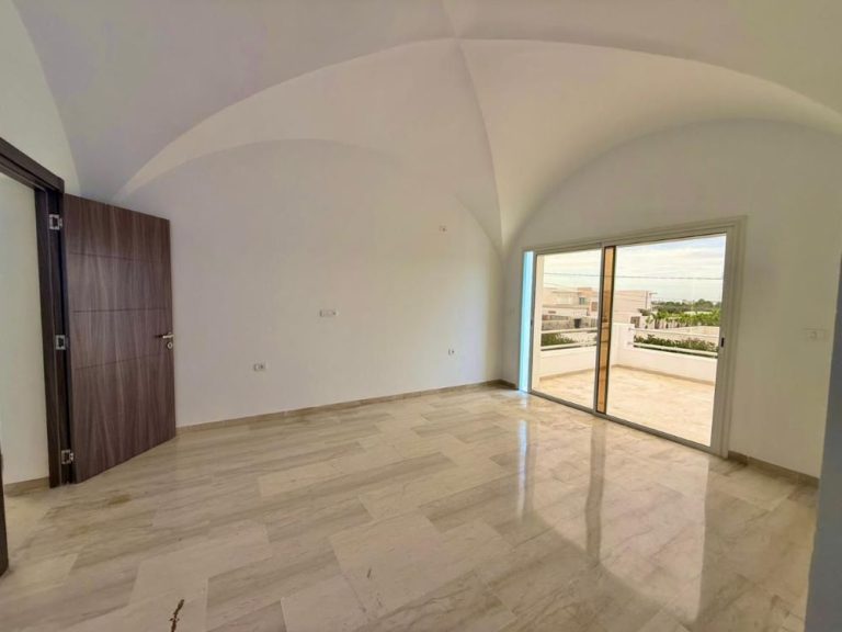 V596 villa arcadia el monchar