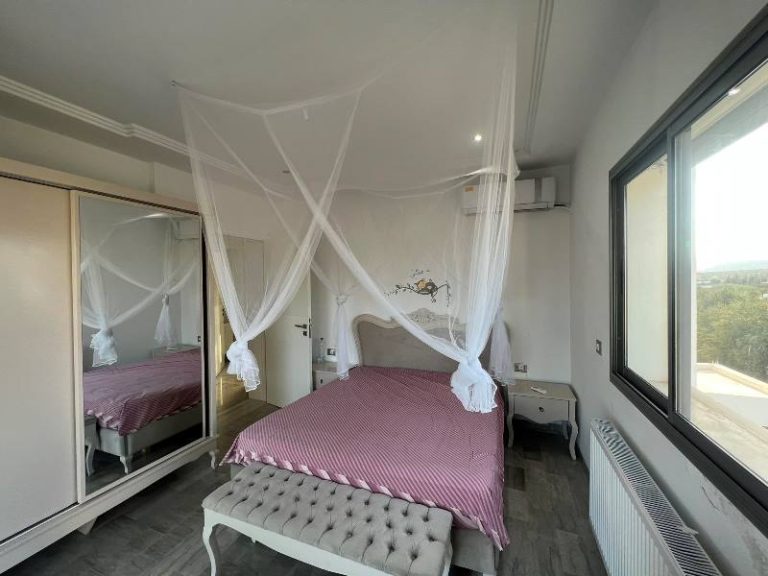 V412 villa majorelle majorele