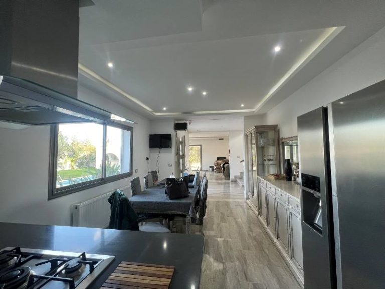 V412 villa majorelle majorele