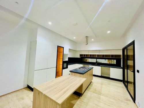 V588 villa prada sud villa