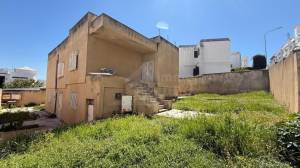 Villa de 438m2 terrain cite ennasr