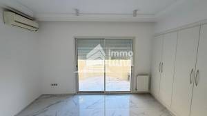 Appartement s3 de 179m2 cit ennasr