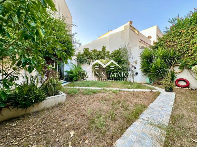 Villa de 327 m2 &agrave; la marsa