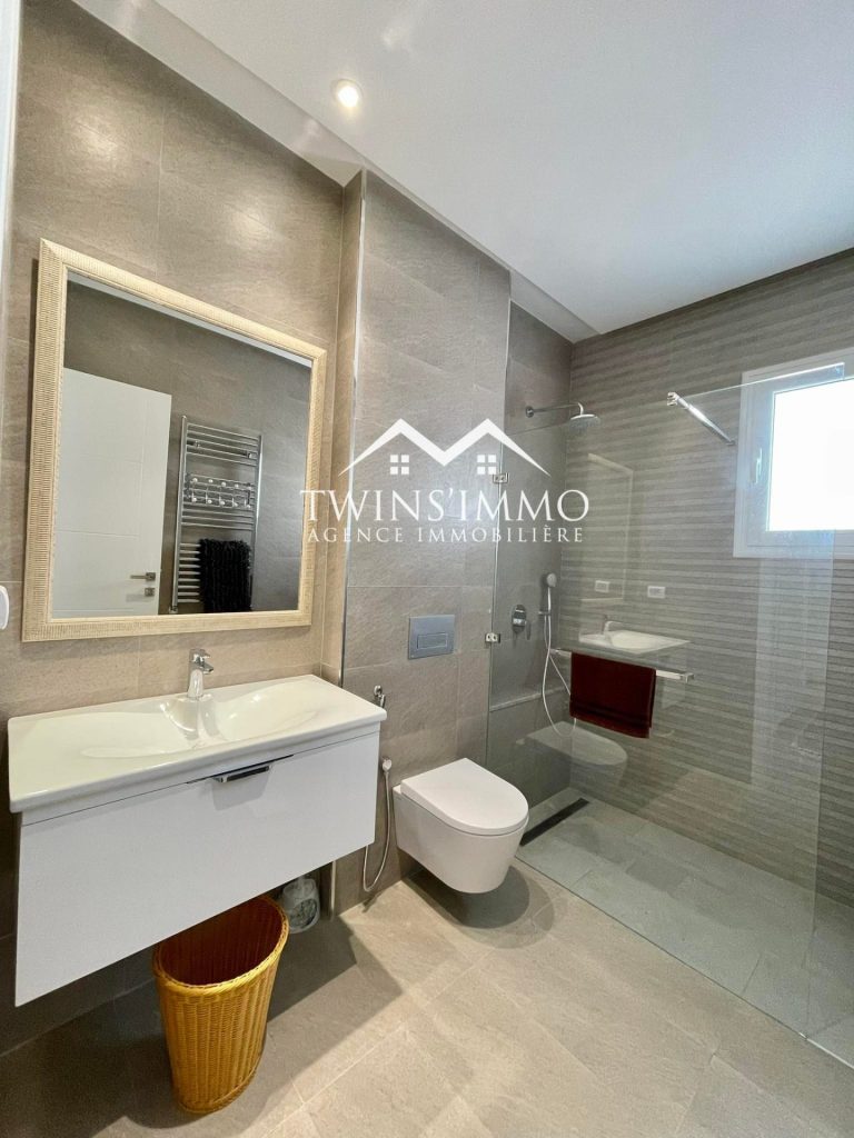 Appartement s2 de 122 m2 &agrave; la marsa