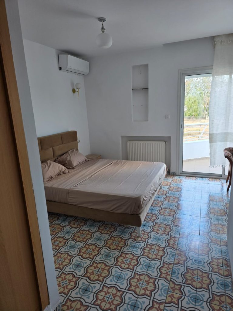 Villa avec piscine a la soukra