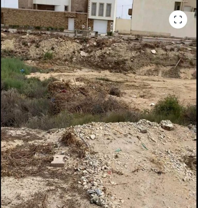 Terrain pied dans l'eau