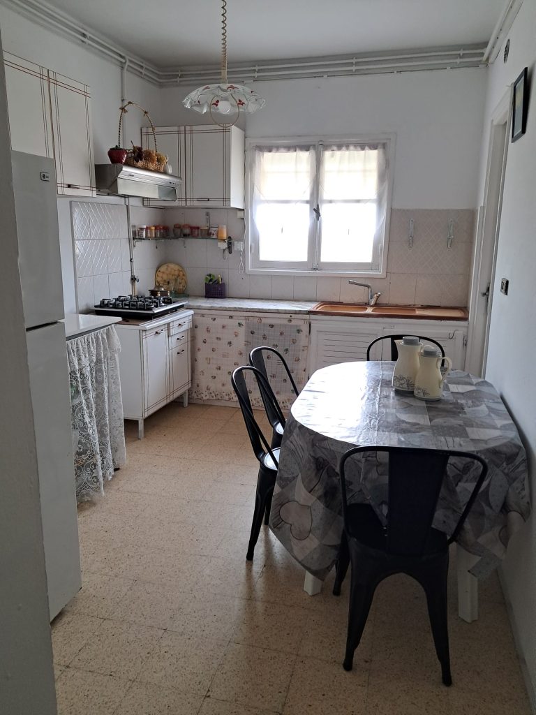 Appartement salon et trois piece