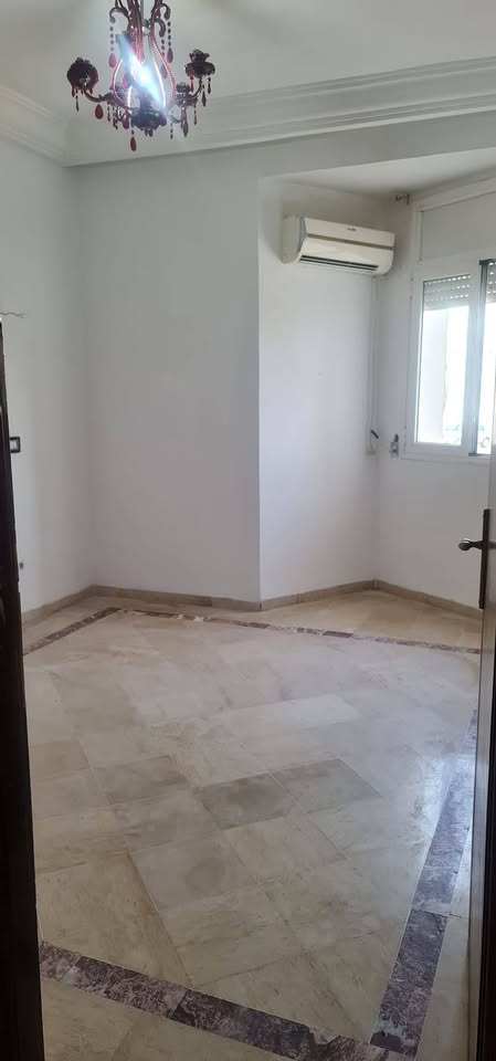 Appartement s2 &agrave; cit&eacute; ennasr 2