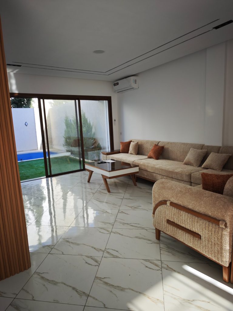 Magnifique duplex s4 avec piscine a kelibia