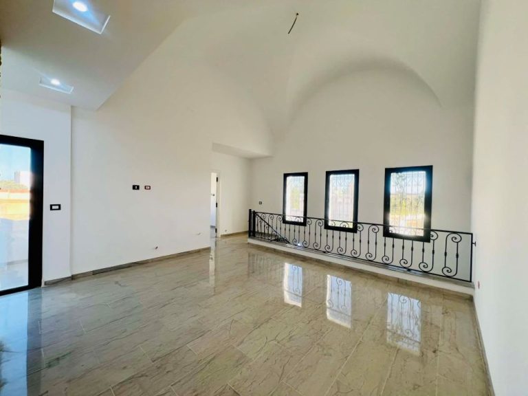 V604 villa nejma q