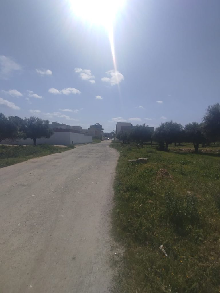 Un lot de terrain de 460m2 &agrave; mannouba