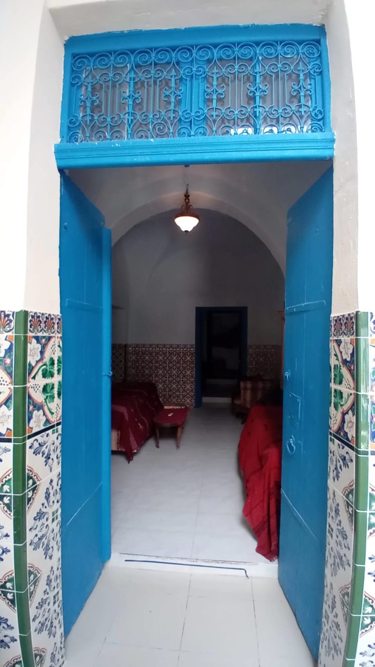 Borj magnifique renove a sfax km 5 route tunis