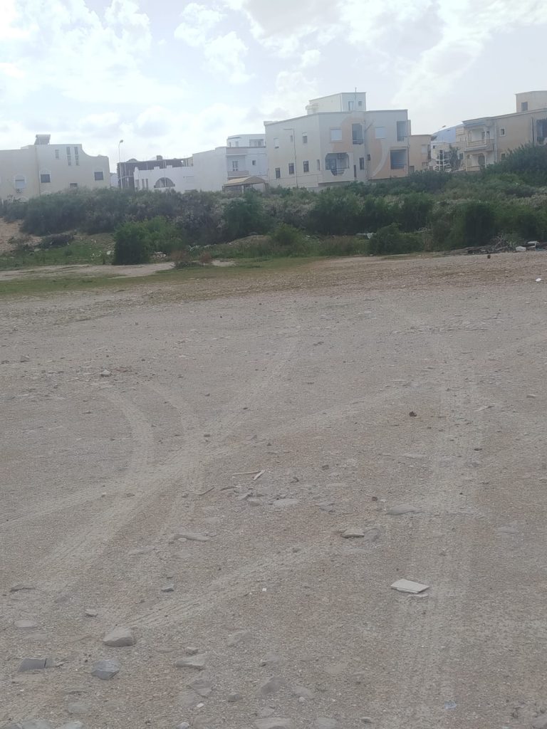 Terrain front de mer