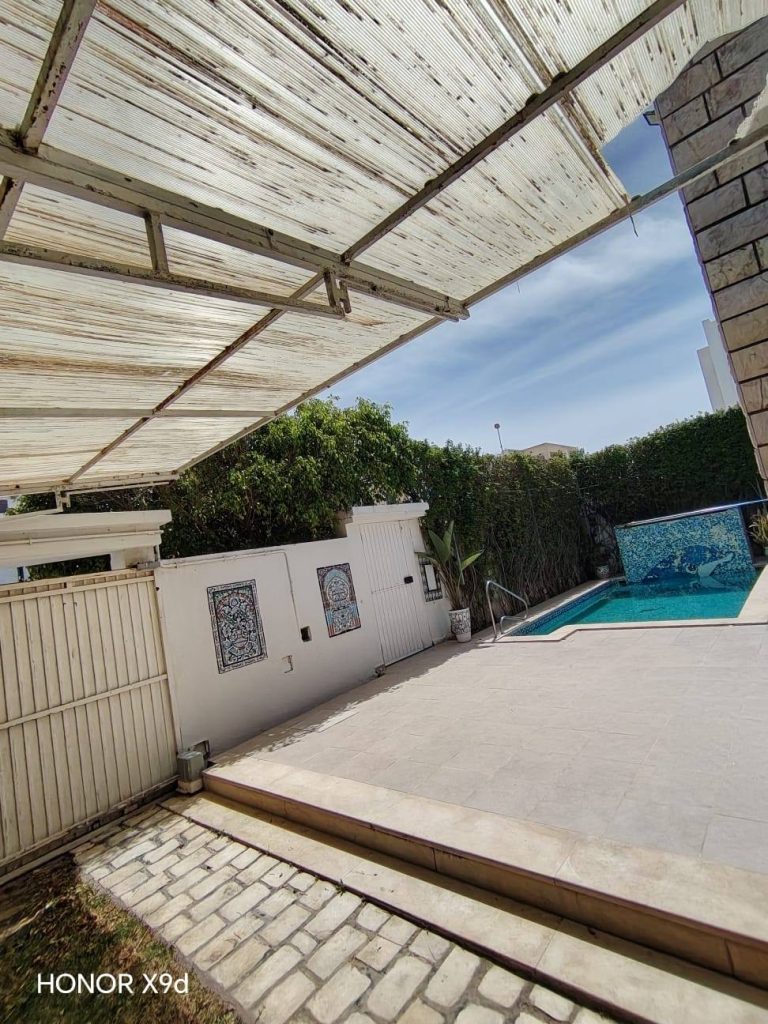 Villa haut standing avec piscine