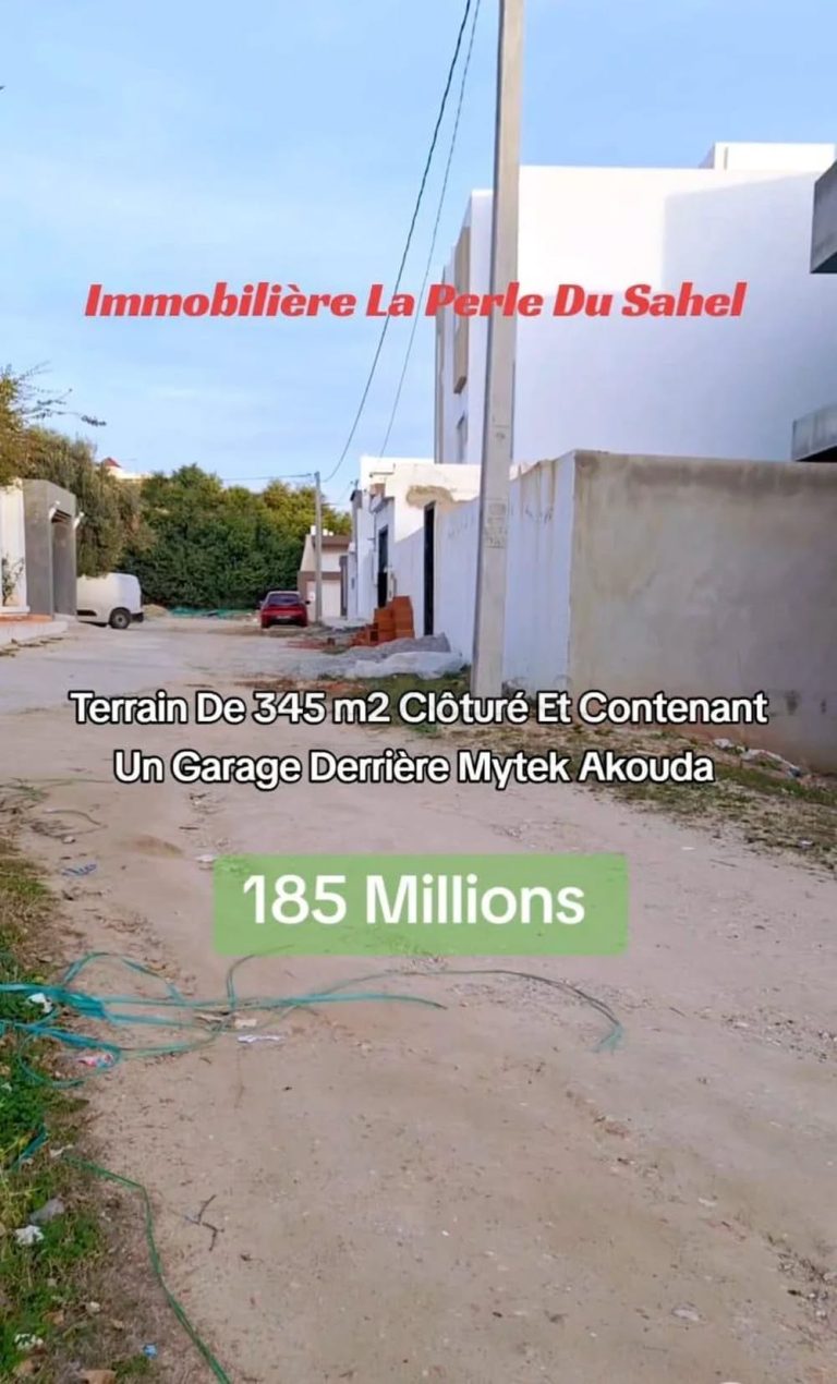 Terrain clôturé derrière mytek akouda