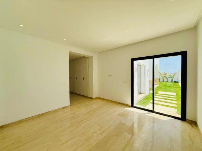 V636 villa emeraude u