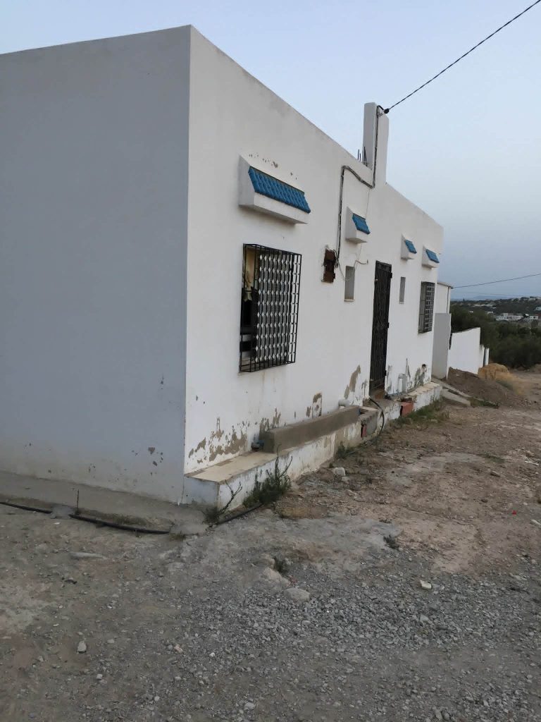 Av maison 225m &agrave; hammamet