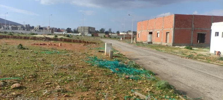 Beau terrain afh sidi thabet