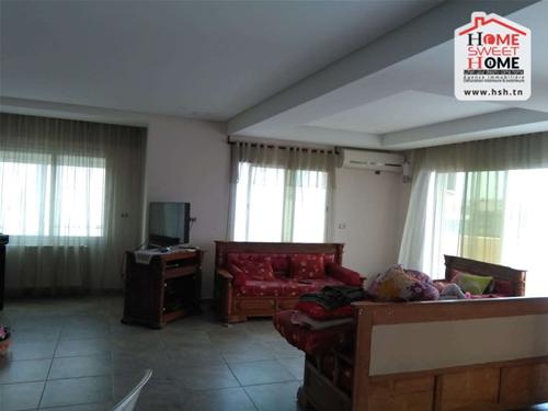 Villa karasu &agrave; boumhal el bassatine