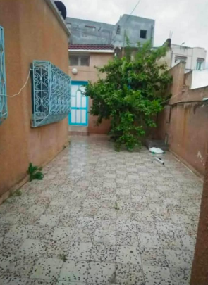 Magnifique villa de 338 m cadre calme et recherch&eacute;