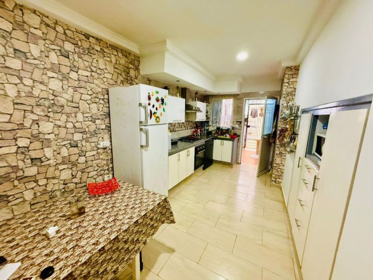 V646 maison marylin m