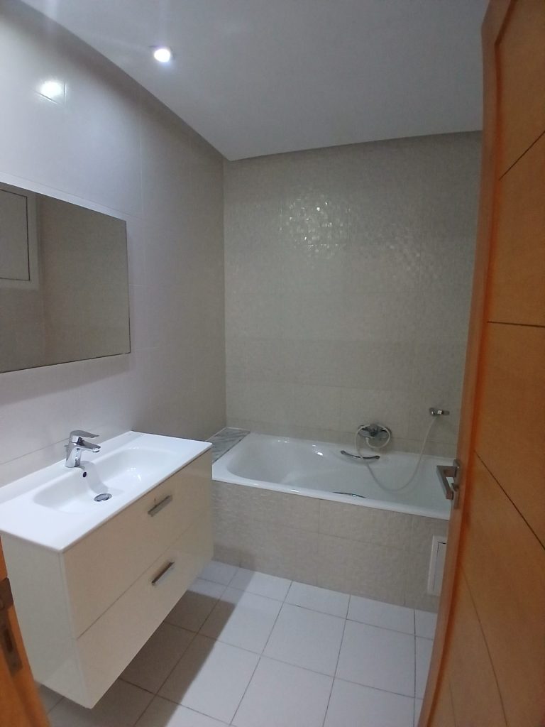 Appartement s1 cite faouz avec parking