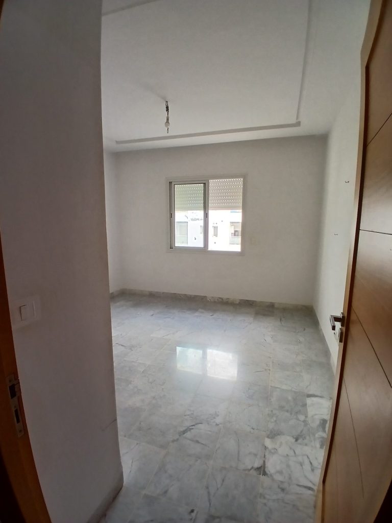Appartement s1 cite faouz avec parking