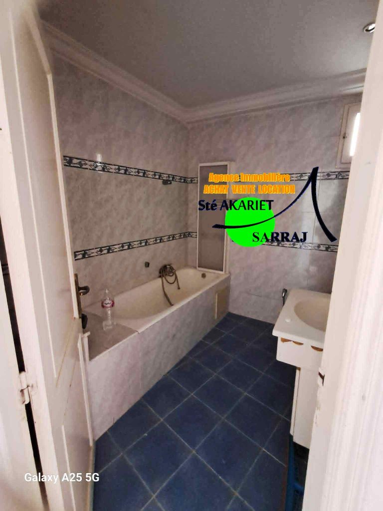 Appartement s3 avenue yasser arafat sahloul 1