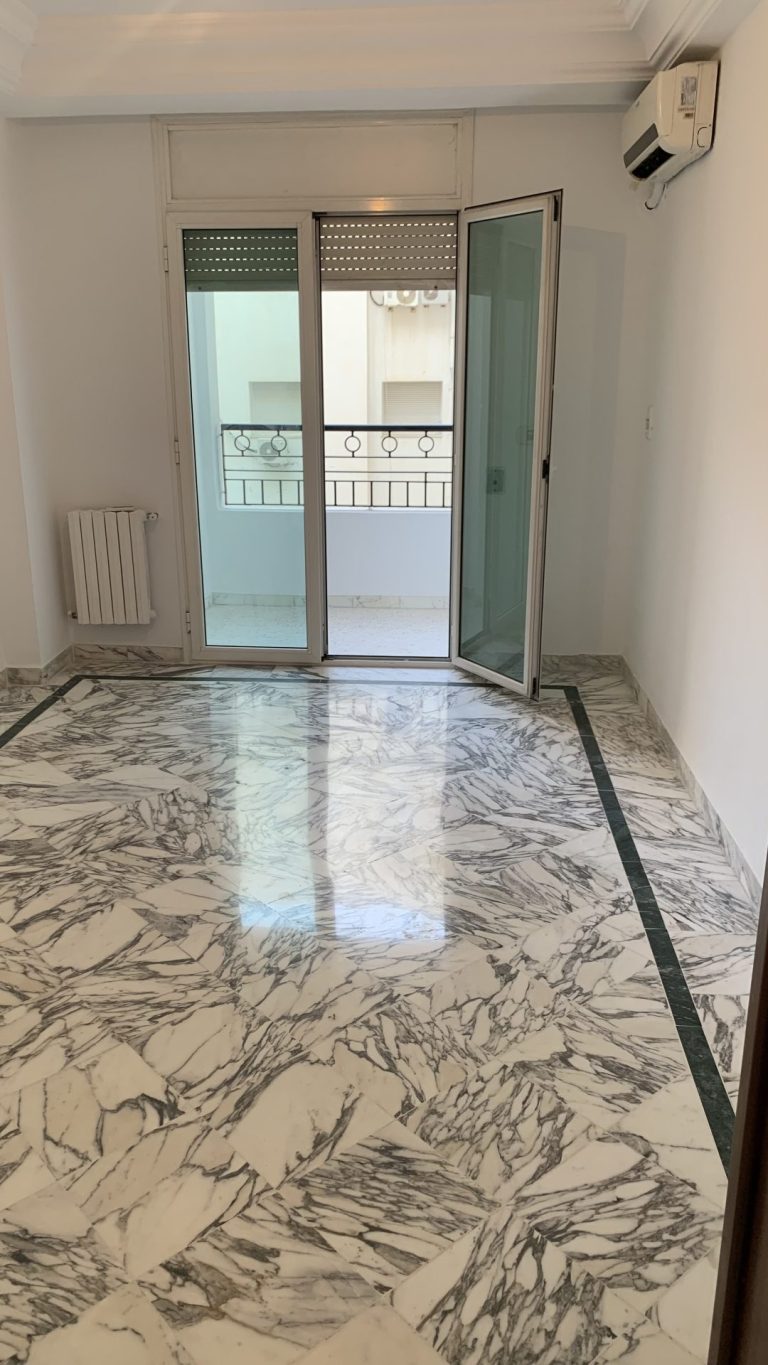 Appartement s1 &agrave; cit&eacute; ennasr 2