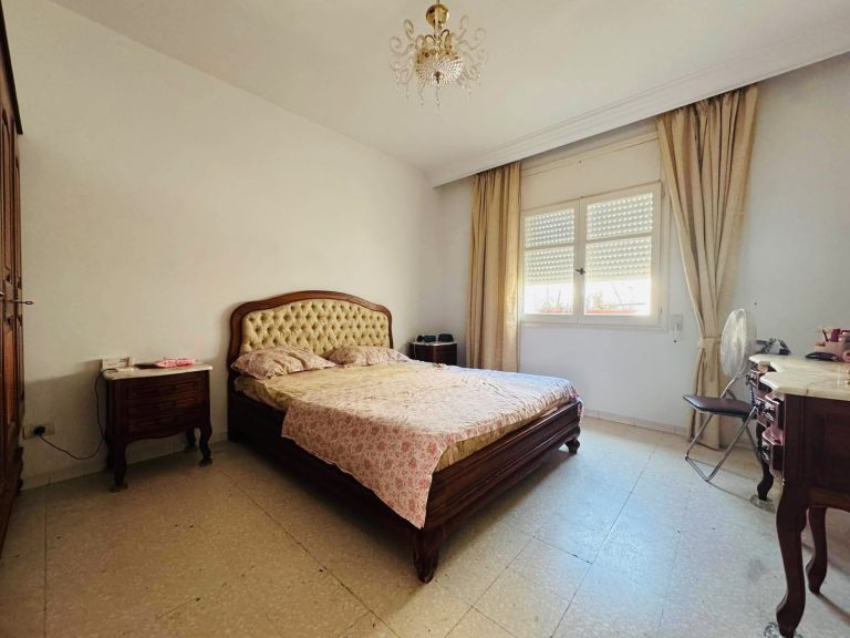 Appartement s3 situ&eacute; &agrave; cit&eacute; ennasr