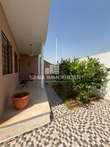 En exclusivit a villa en ref557a