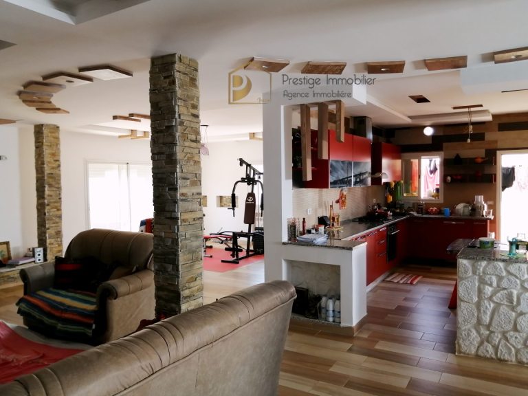 Quadruplex plus cave et studio