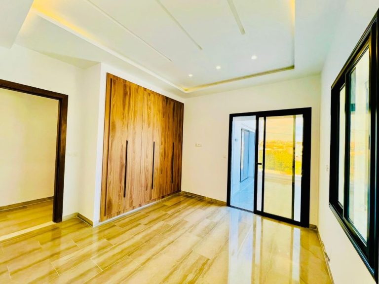 V634 villa serenity qs