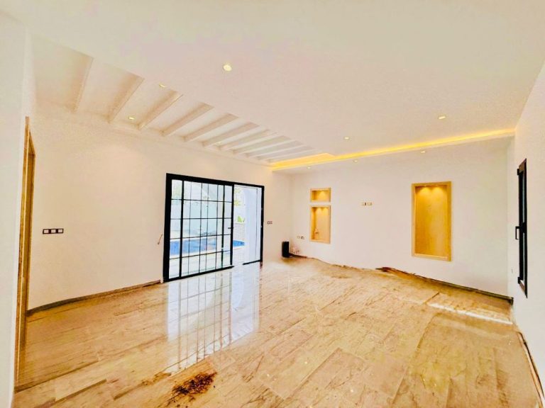 V639 villa santorini jk