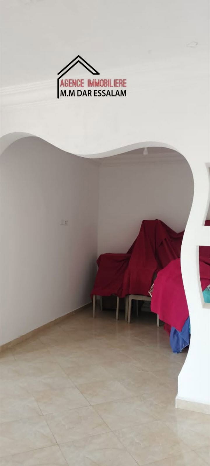 Maison r1 pr&egrave;s de toutes commodit&eacute;s