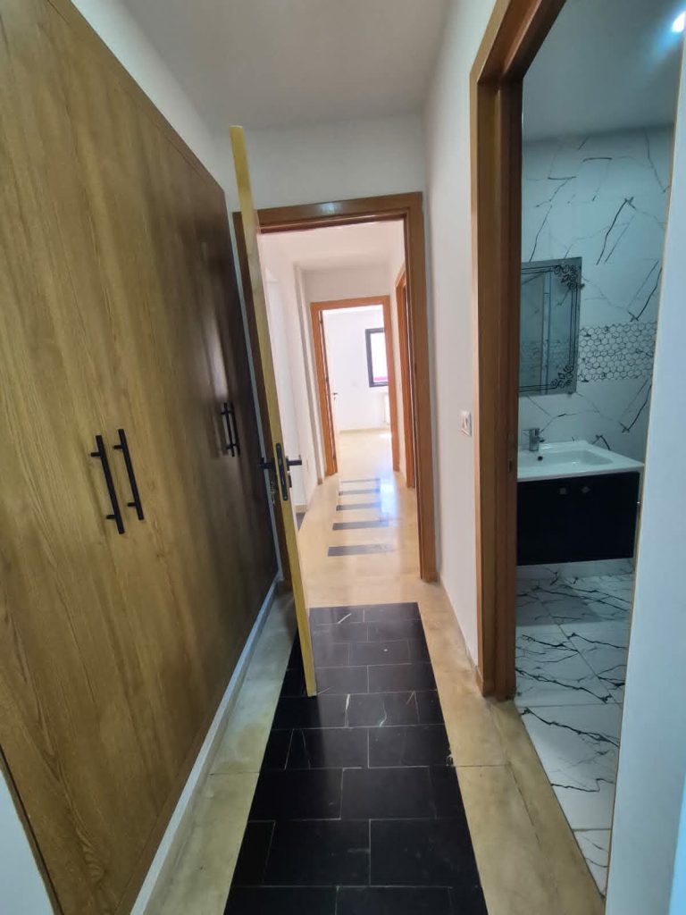 Appartement splus 2 &agrave; cit&eacute; el wahat